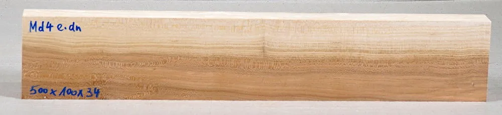 Md004 Almond Tree Wood Board 500 x 100 x 34 mm