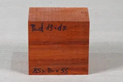 Pad013 Padouk, Korallenholz Block 85 x 80 x 55 mm