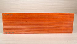 Pad044 Padauk, Coral Wood Small Board 465 x 140 x 10 mm