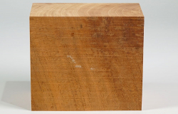 Md028 Almond Tree Wood Block 135 x 120 x 60 mm