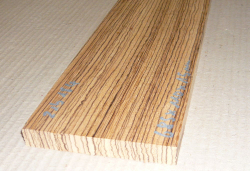 Zeb184 Zebrano Brett 685 x 110 x 15 mm