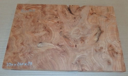 Rue001 Elm Burl Small Board 390 x 260 x 24 mm