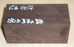 Gb007 Coraçao de Negro, Gombeira Ring-Rohling 80 x 37 x 37 mm