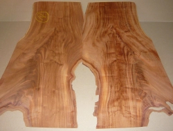 Ma044 Pyramiden-Mahagoni, westindisches aus Uraltbestand! 2 Blatt Sägefurnier a 640 x 320 x 1,7 mm