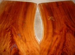 Ma044 Pyramiden-Mahagoni, westindisches aus Uraltbestand! 2 Blatt Sägefurnier a 640 x 320 x 1,7 mm