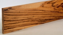 Zeb040 Zebrano Brett 648 x 165-170 x 19 mm