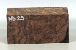 Nb025 Nussbaum Maser kaukasisch Block 138 x 67 x 64 mm