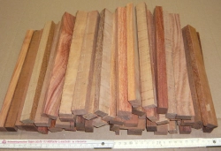 Pr014 Pau Rosa, Snake Bean Sortiment Abschnitte ca. 250 x 20-10 mm