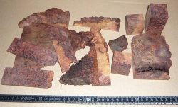 Amb003 Amboina Maser stabilisiert Sortiment  Abschnitte, Reste