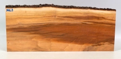 Md009 Mandelbaumholz Brettchen 435 x 176 x 12 mm